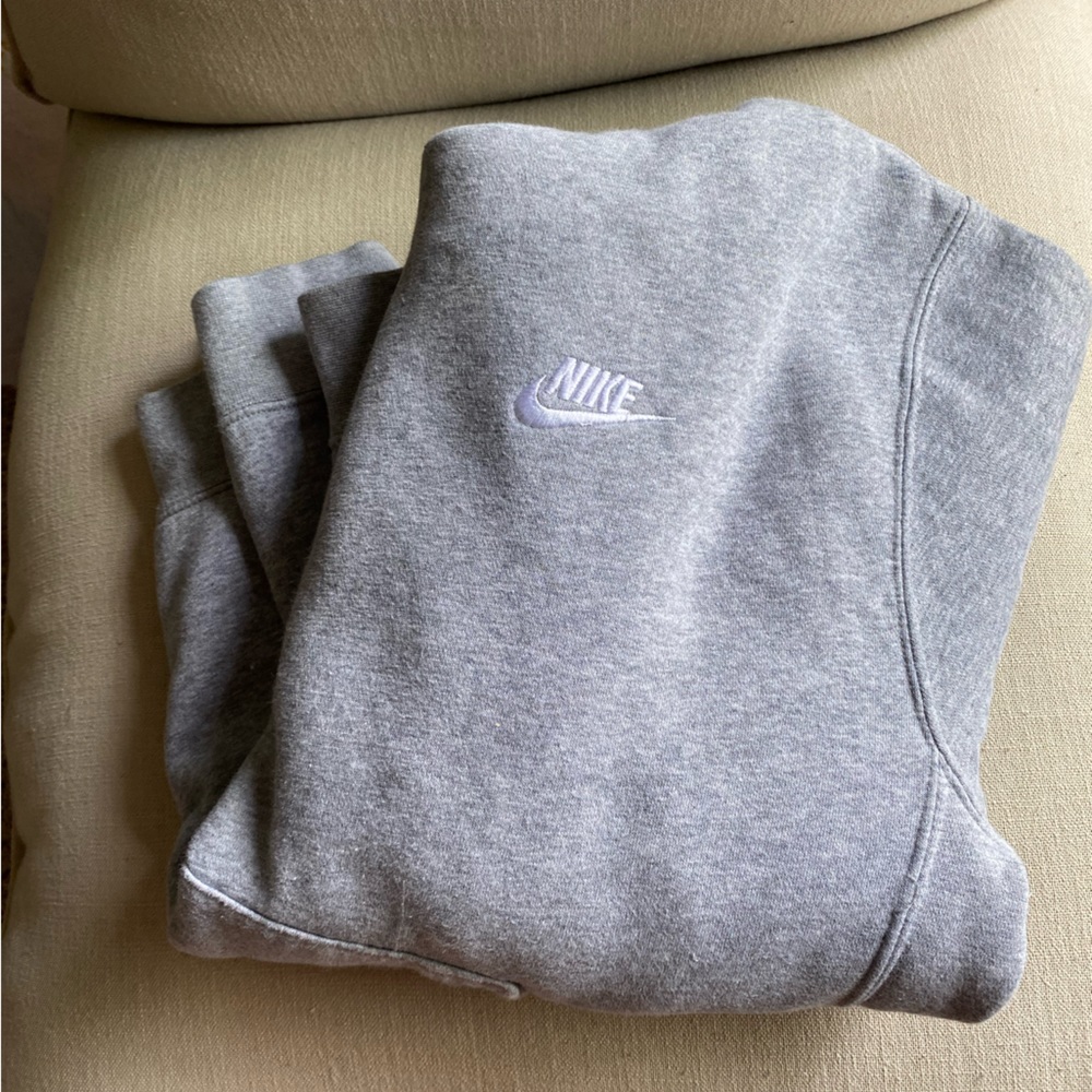 Nike hoodie sweatshirt